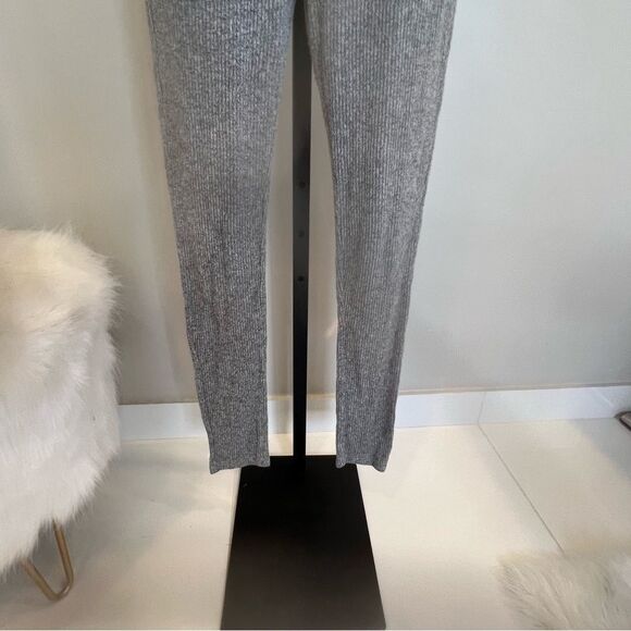 Gray V-Neck Jumpsuit - Picture 3 of 10